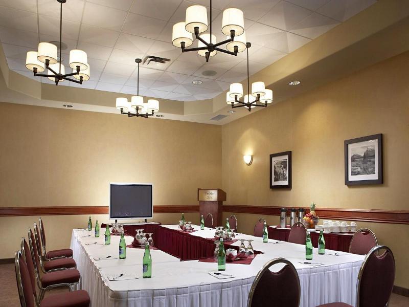 Four Points By Sheraton South Hotel 3*
